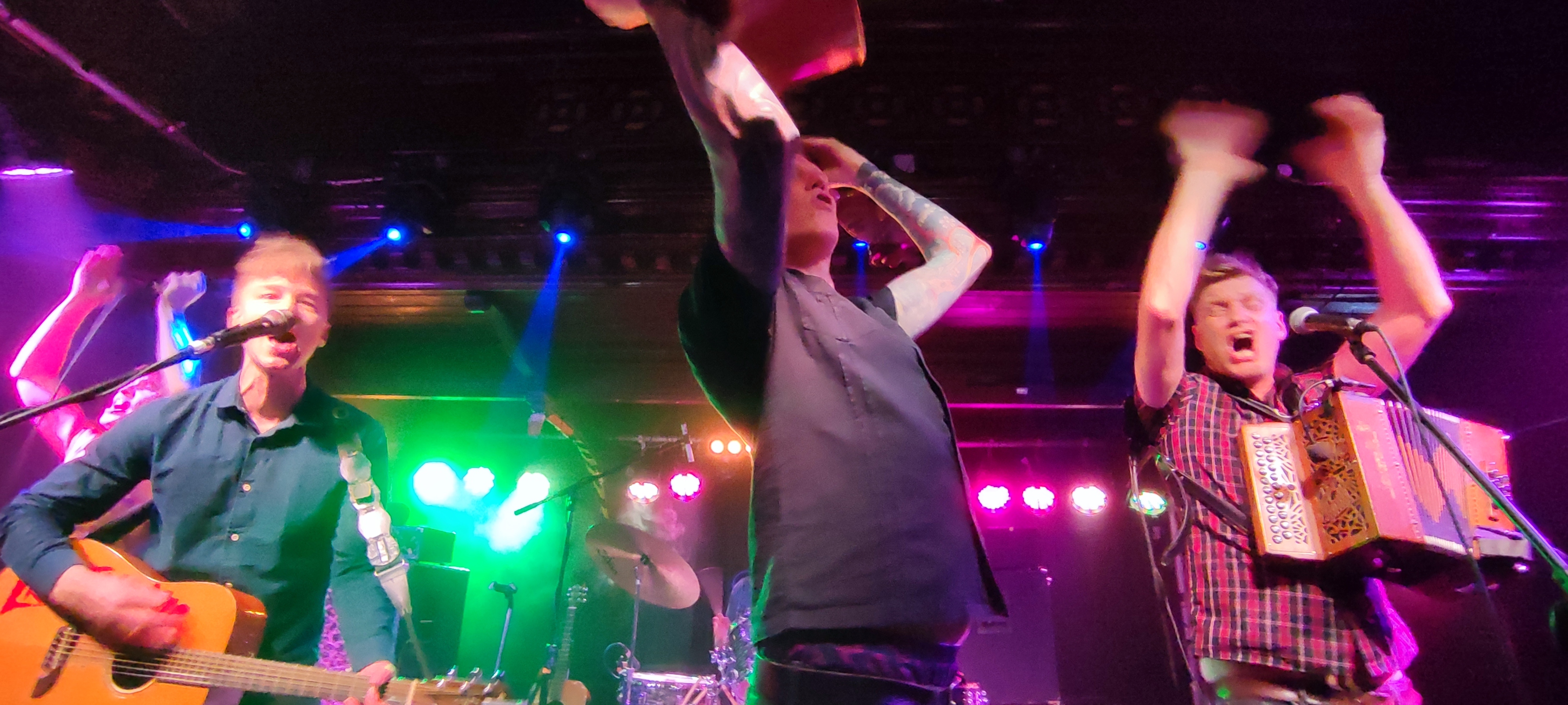 SkinnyLister2025-05-16EsquiresBedfordUK (7).jpg